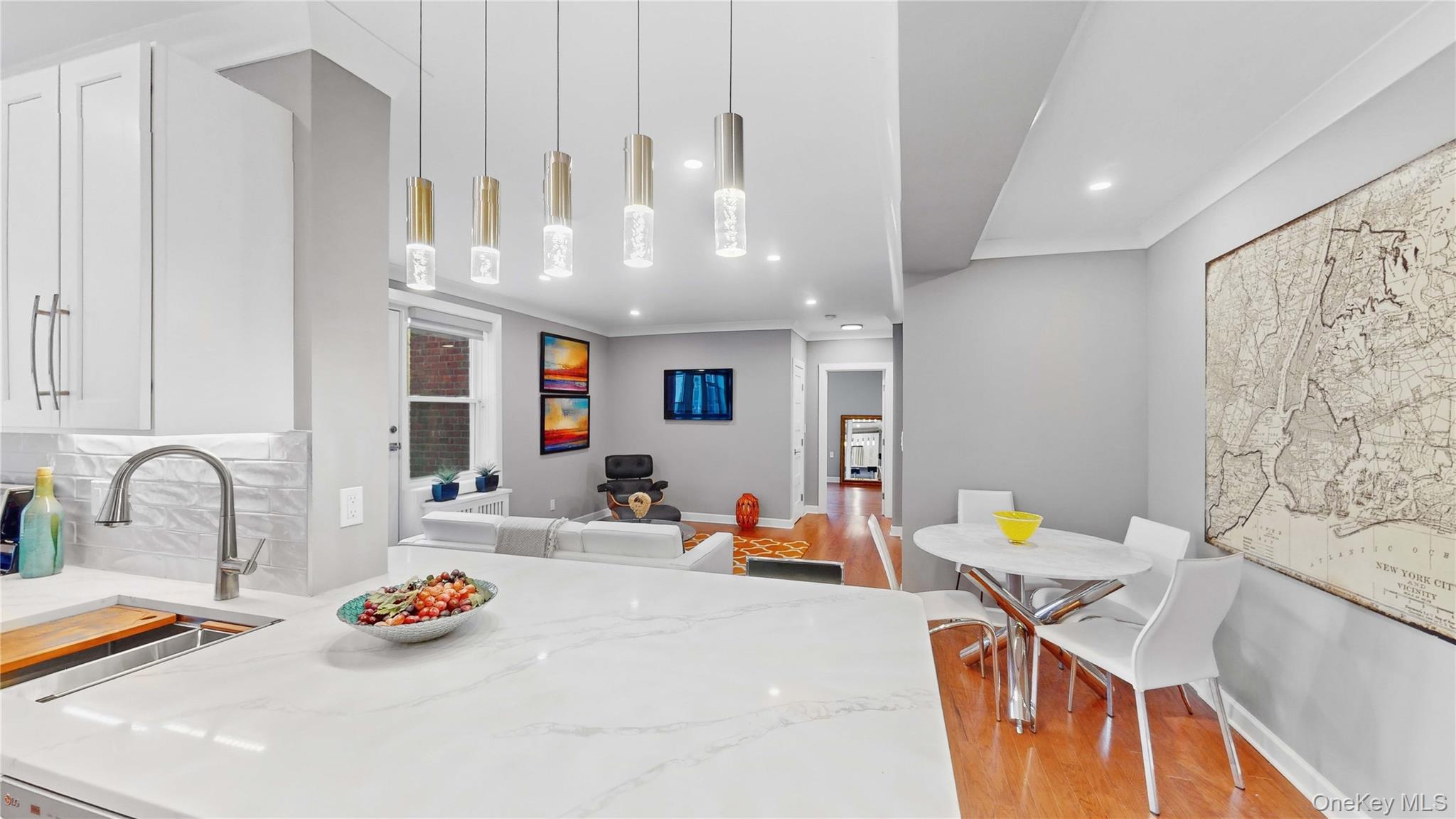 1133 Midland Avenue 1C