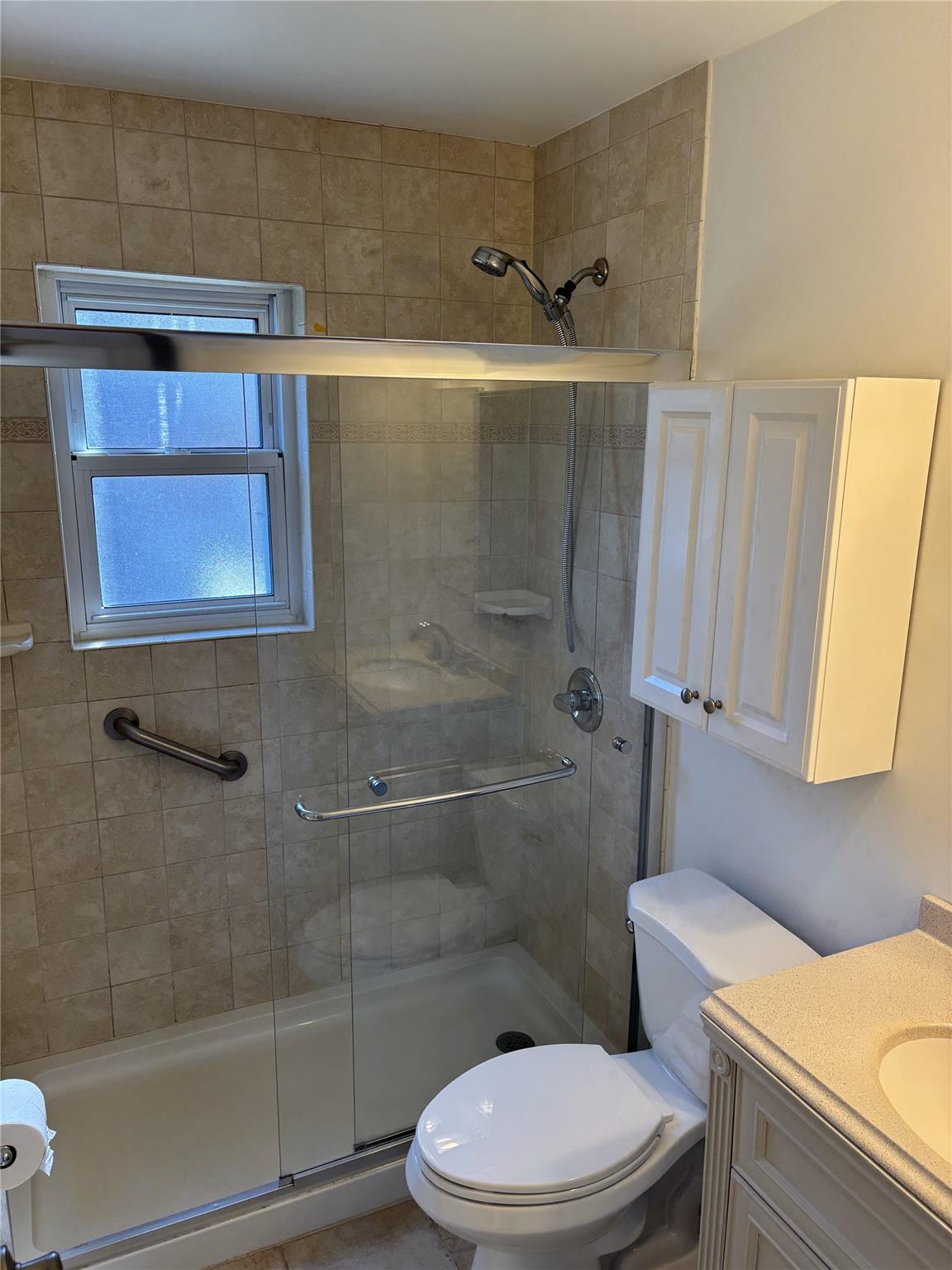 210 Farber Drive Dr #210, West Babylon, New York image 3