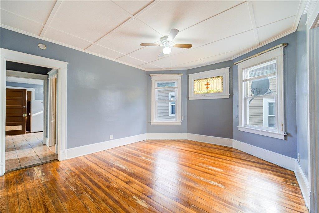 Poughkeepsie, New York 12601, United States, 4 Bedrooms Bedrooms, ,2 BathroomsBathrooms,Residential,Pending,25199