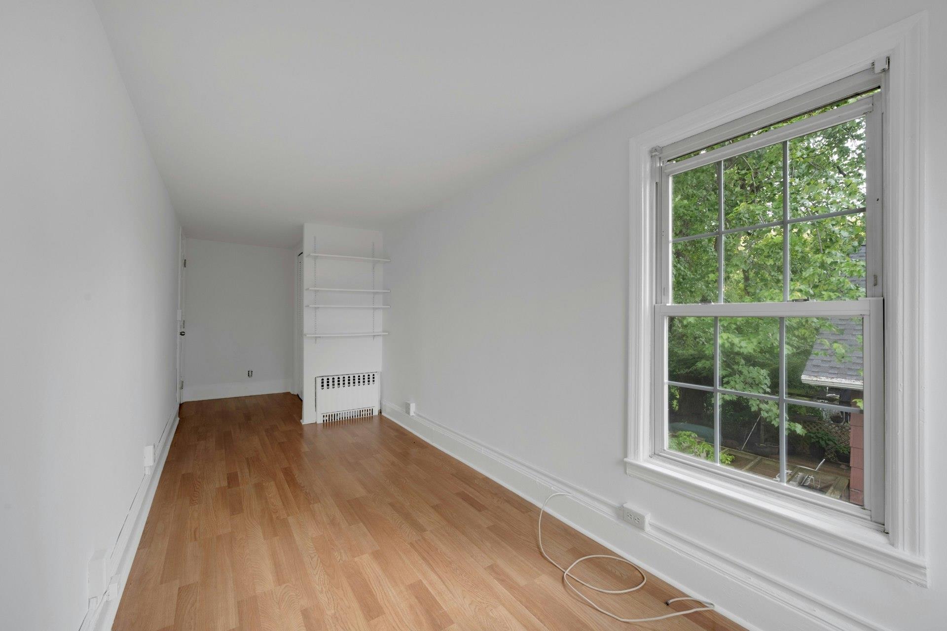 3014 Baisley Avenue, Bronx, New York image 23