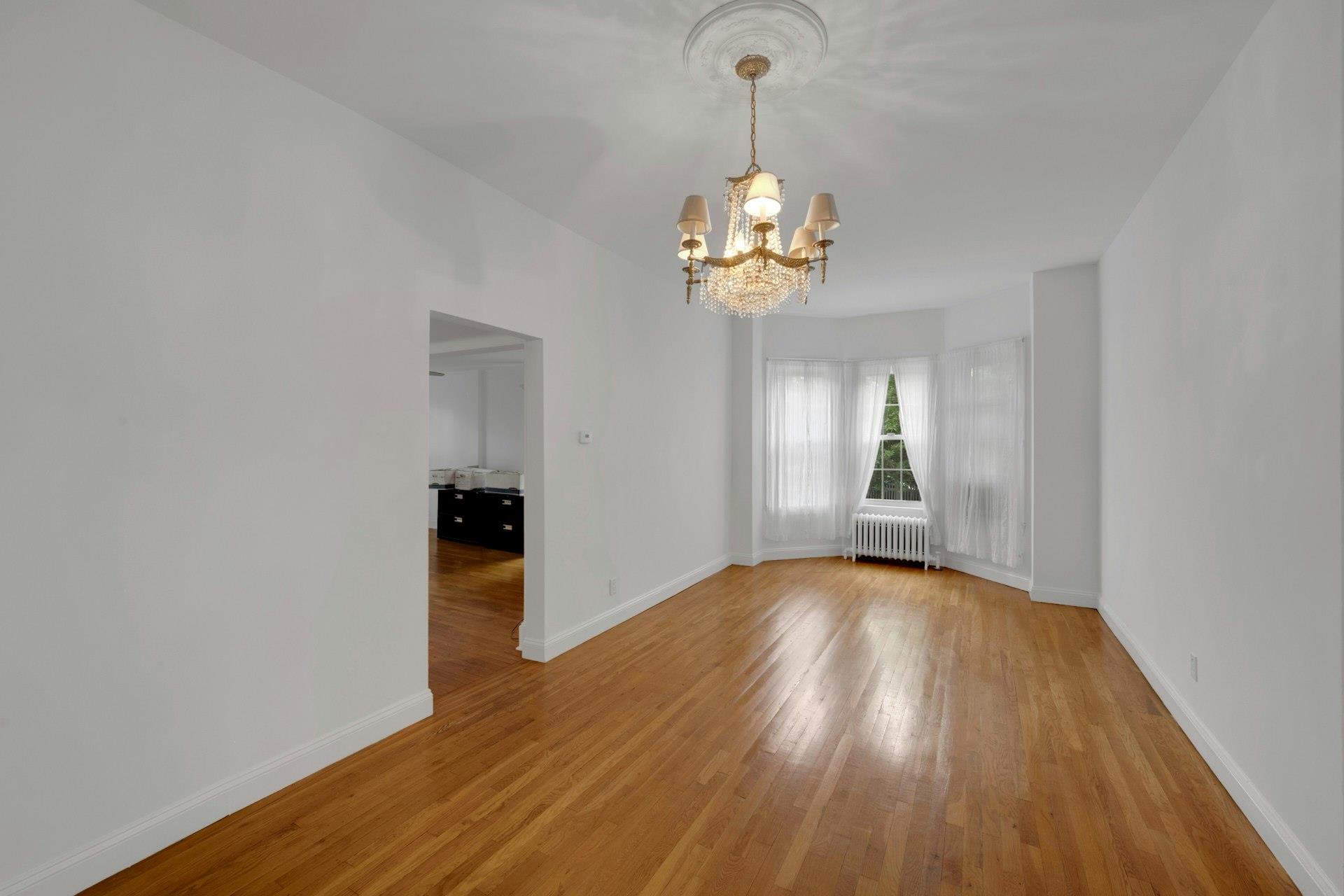 3014 Baisley Avenue, Bronx, New York image 9