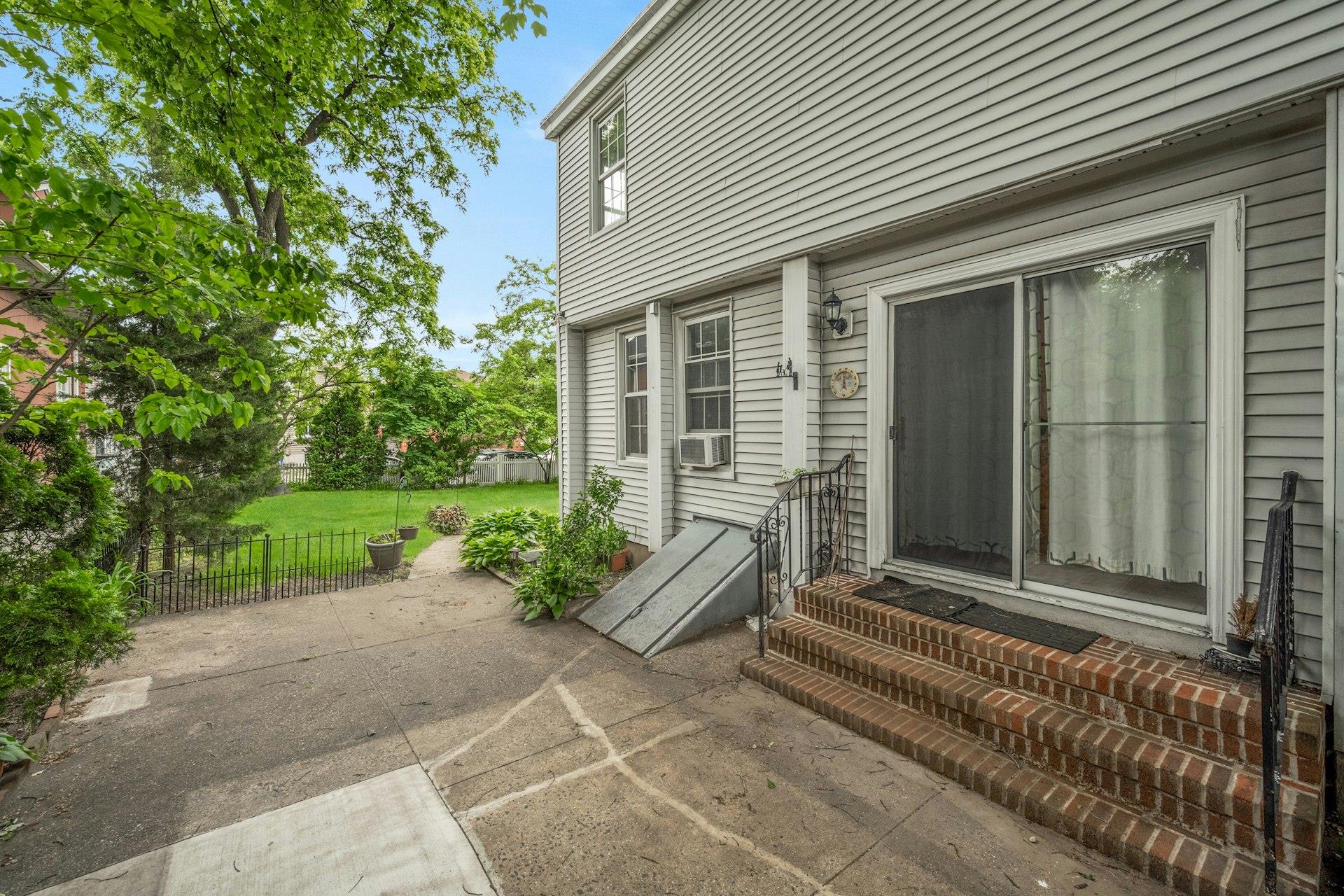3014 Baisley Avenue, Bronx, New York image 35