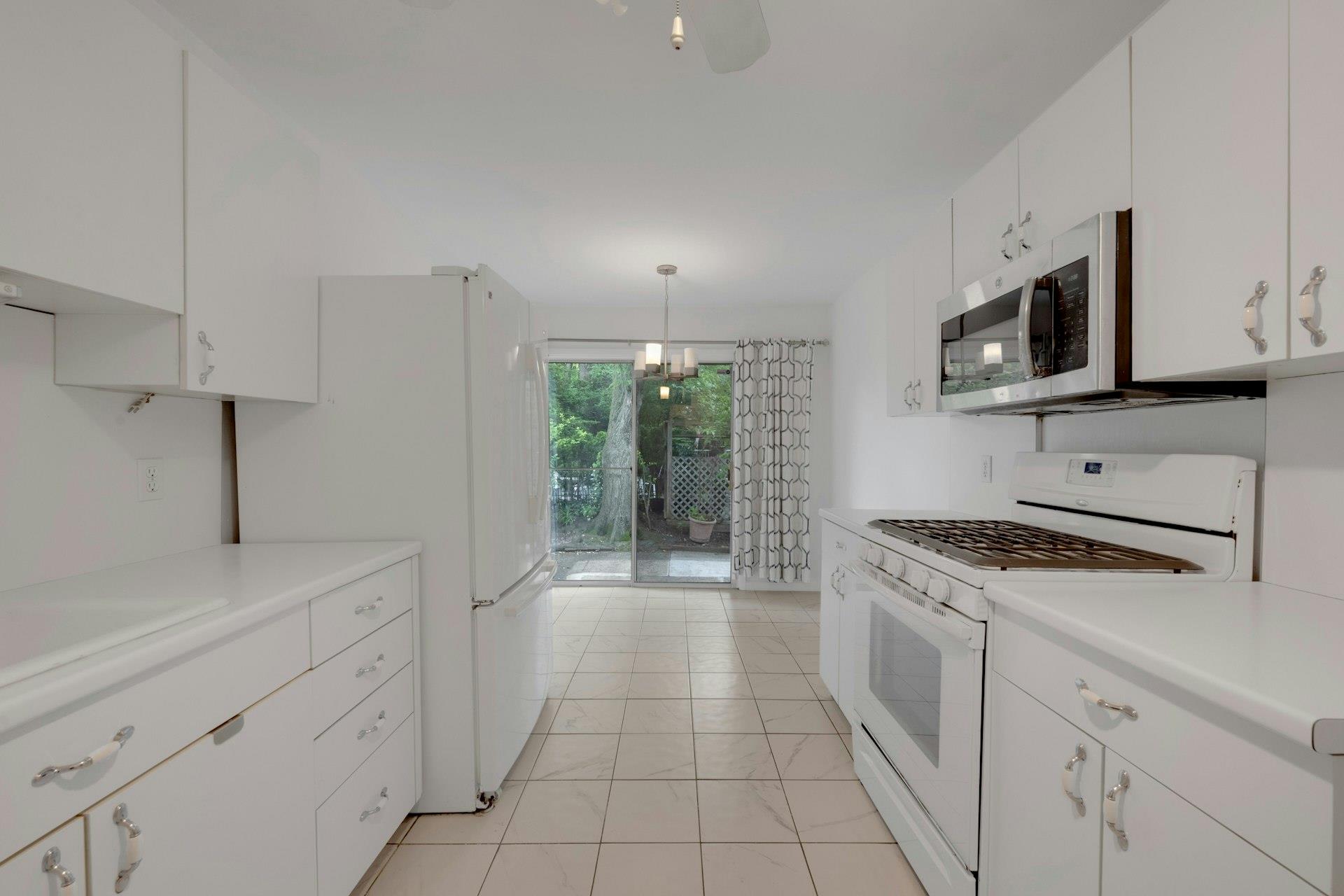 3014 Baisley Avenue, Bronx, New York image 6