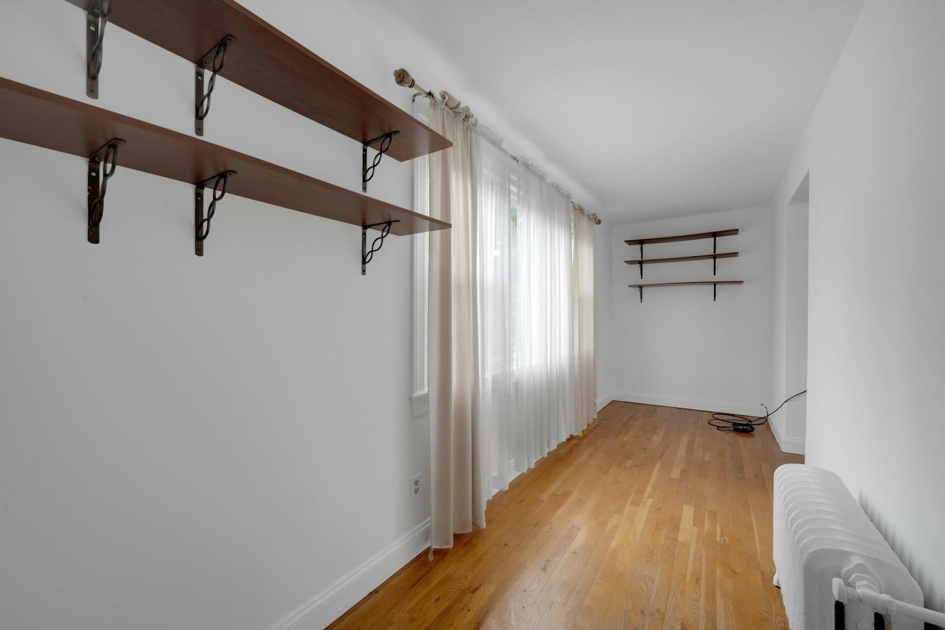 3014 Baisley Avenue, Bronx, New York image 14