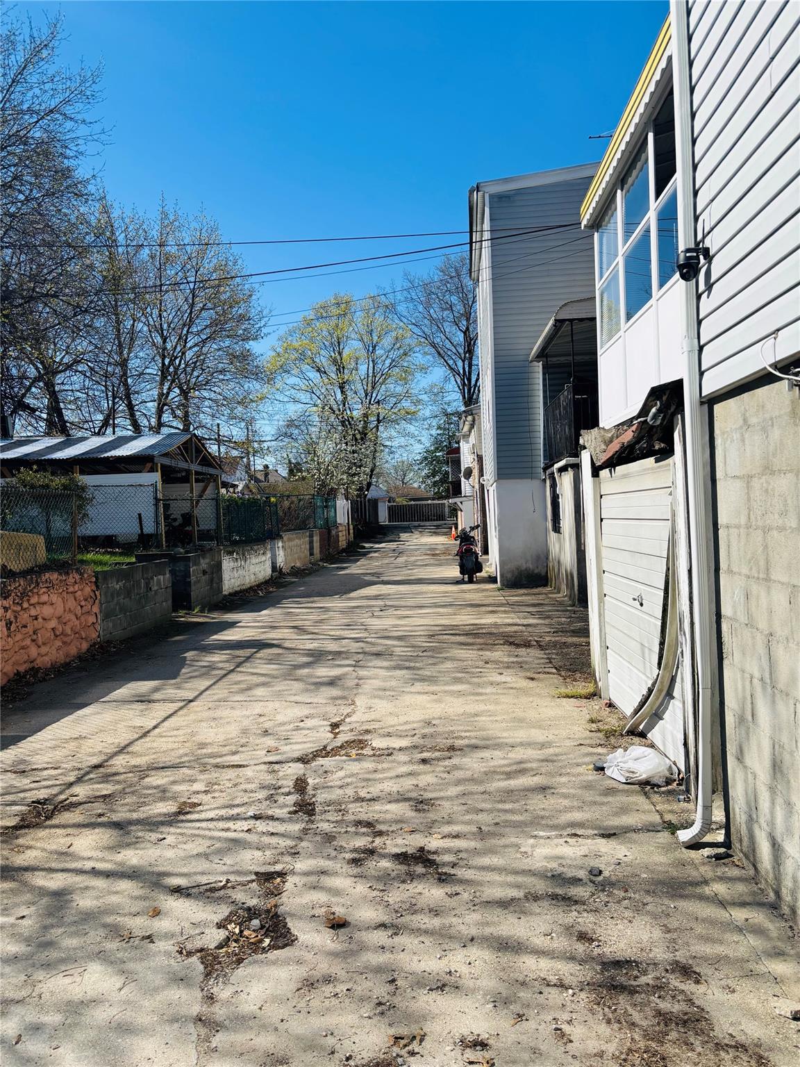 115- 43 227 Street St, Cambria Heights, New York image 17