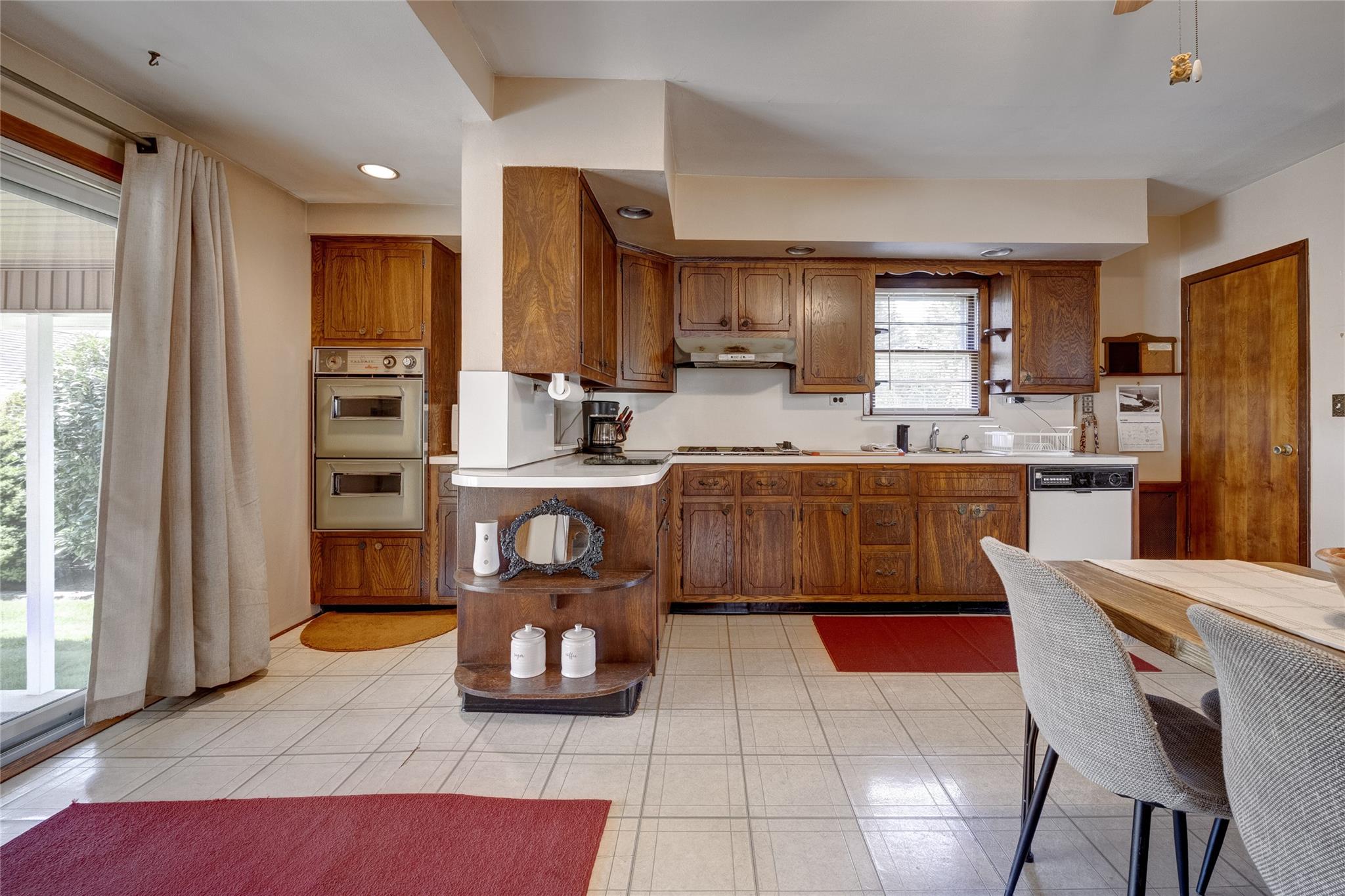 44 Avenue B, Port Washington, New York image 10