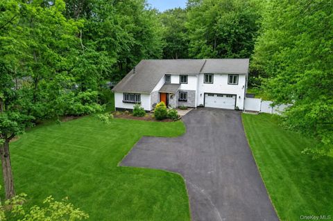 351 Jackson Avenue New Windsor NY 12553
