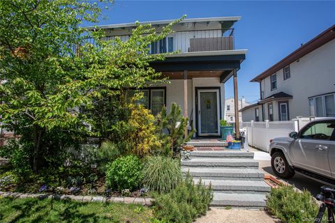 Multifamily For Sale - 445 W Walnut Street<br/> Long Beach, NY 11561