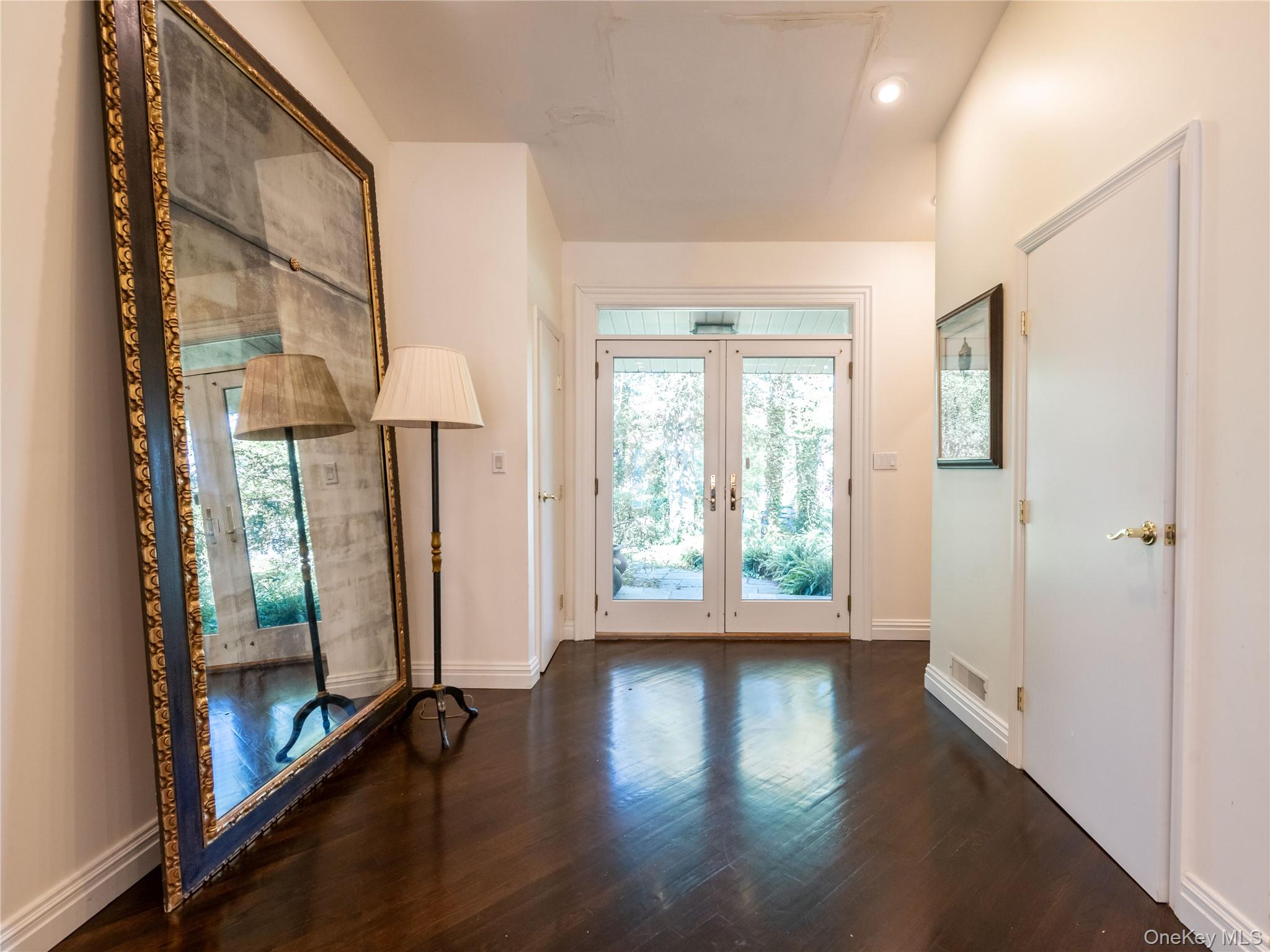 16 Ridge Drive E A