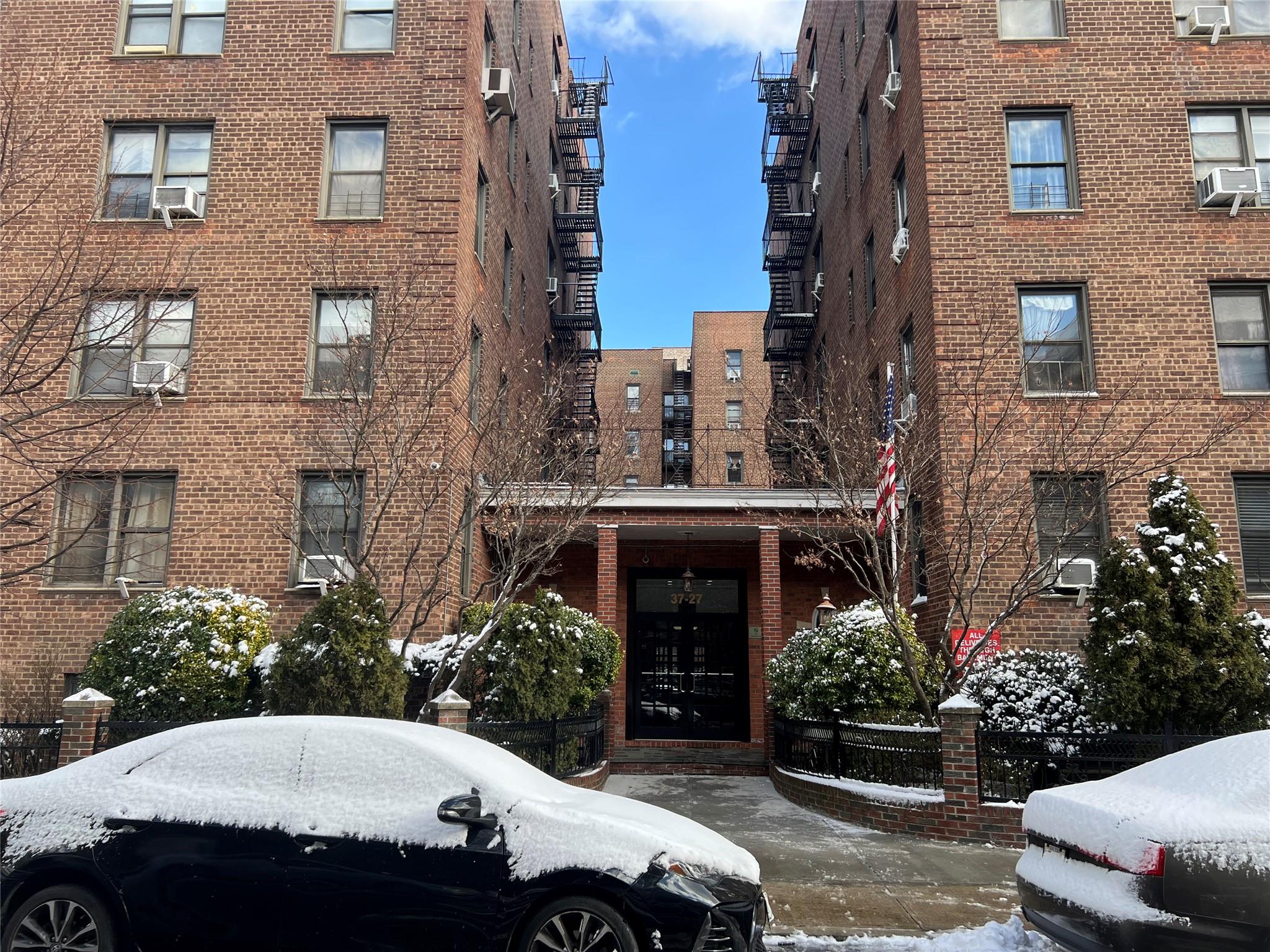 37-27 86th Street #3H, Jackson Heights, New York image 2