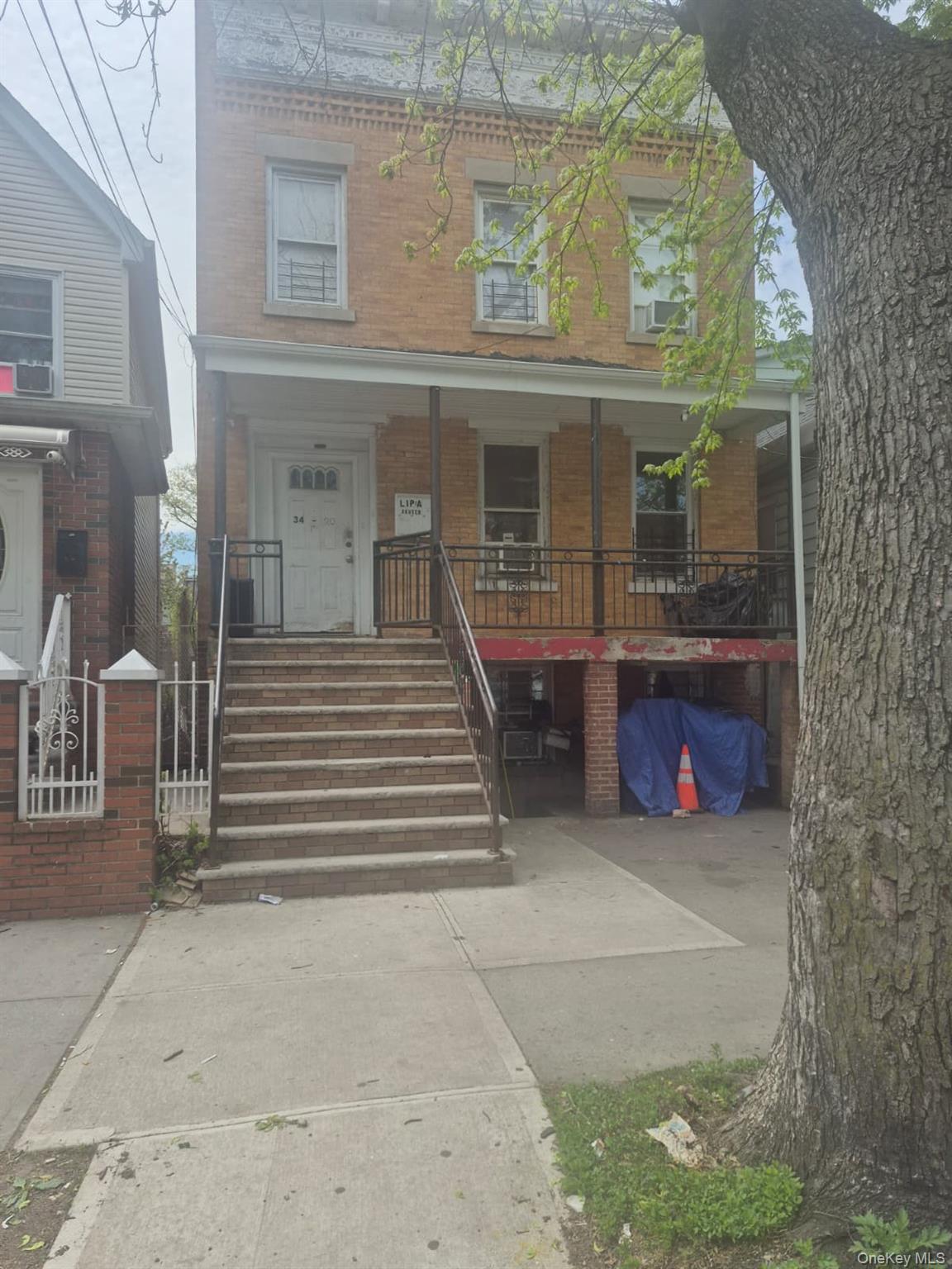 3420 100th Street - Photo 2
