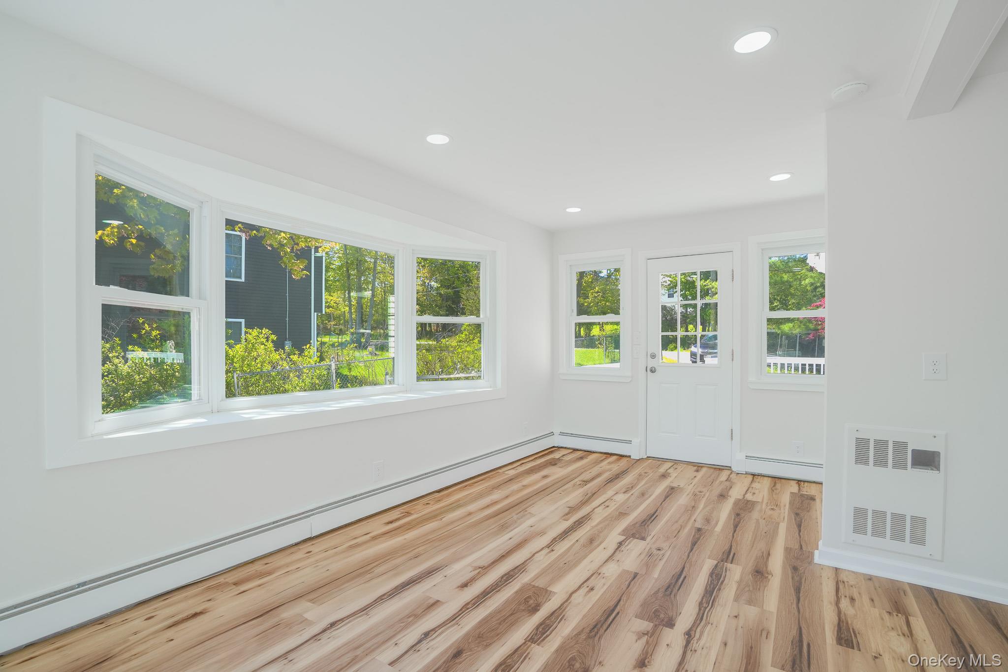301 Mountain Avenue - Photo 4