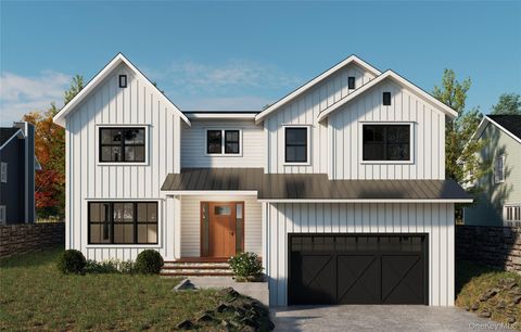 Photo of 736 Motts Cove Road N, Glen Head, NY 11545 (MLS # 820872)