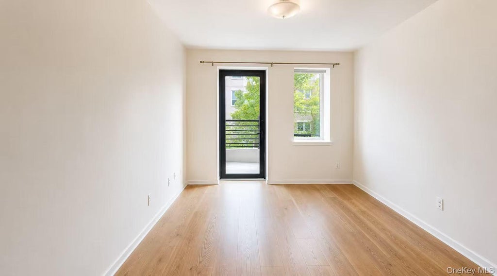 Photo of 132-59 41st Rd Rd #3B, Flushing, NY 11355 (MLS # 1027816)