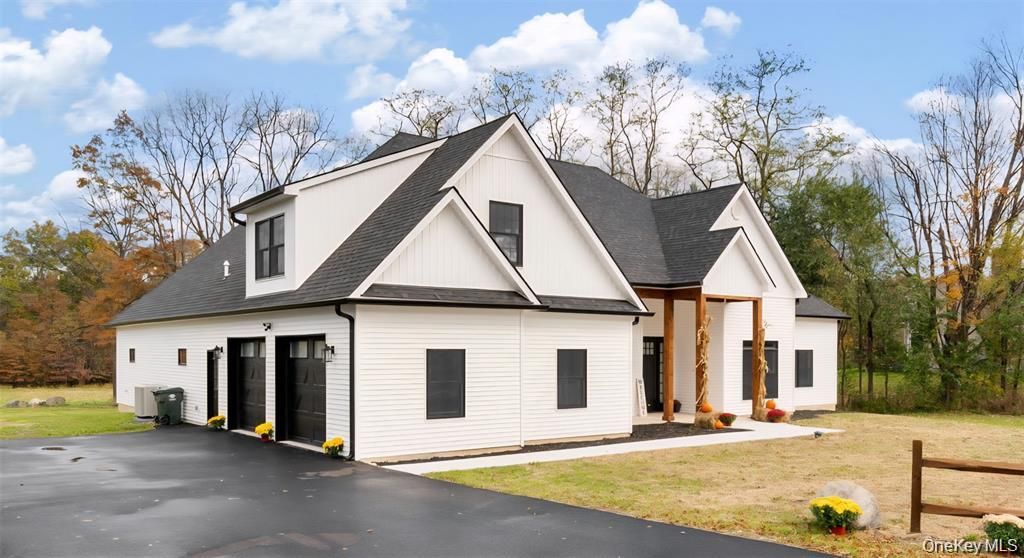 Photo of 200 Hill Avenue, Montgomery, NY 12549 (MLS # 939617)