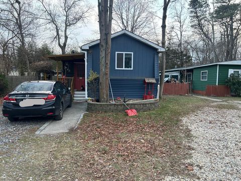 83 Forge Rd, Riverhead, NY 11901 - MLS#: 942442