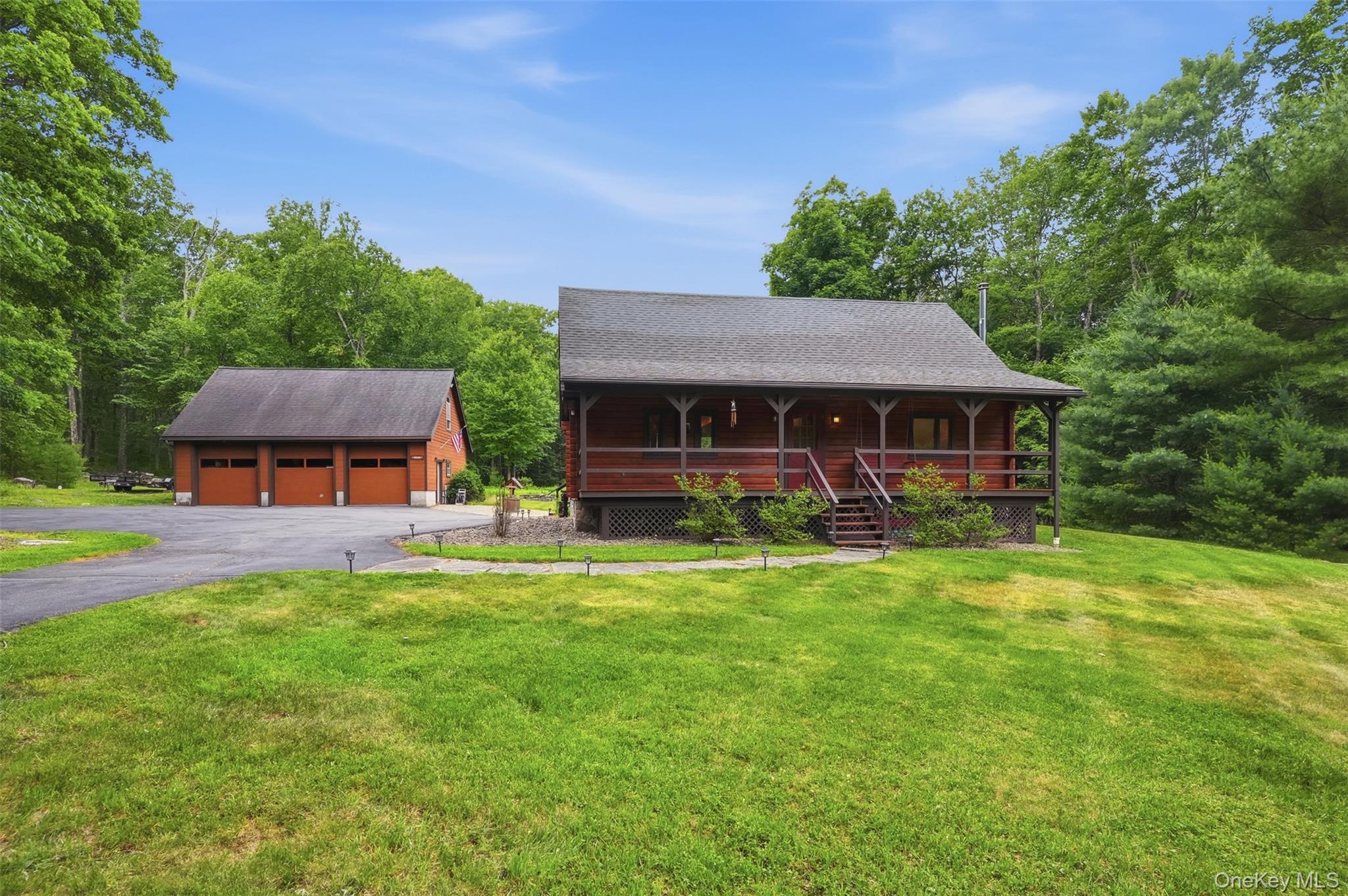 691 Peenpack Trail