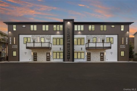 Condo For Sale - 244 Blauvelt Road #UNIT 201<br/> Monsey, NY 10952