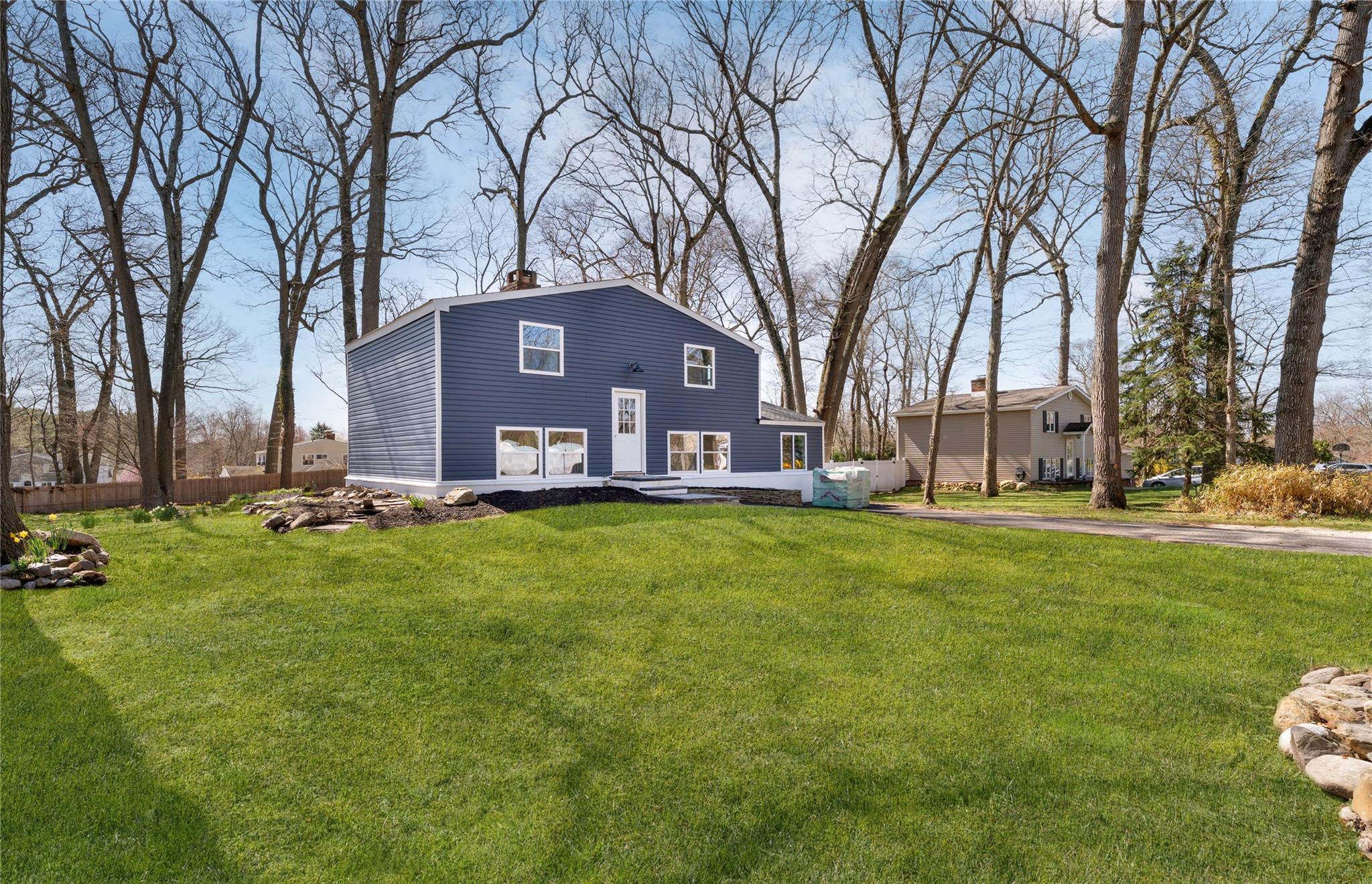 81 University Heights Drive, Stony Brook, New York image 3