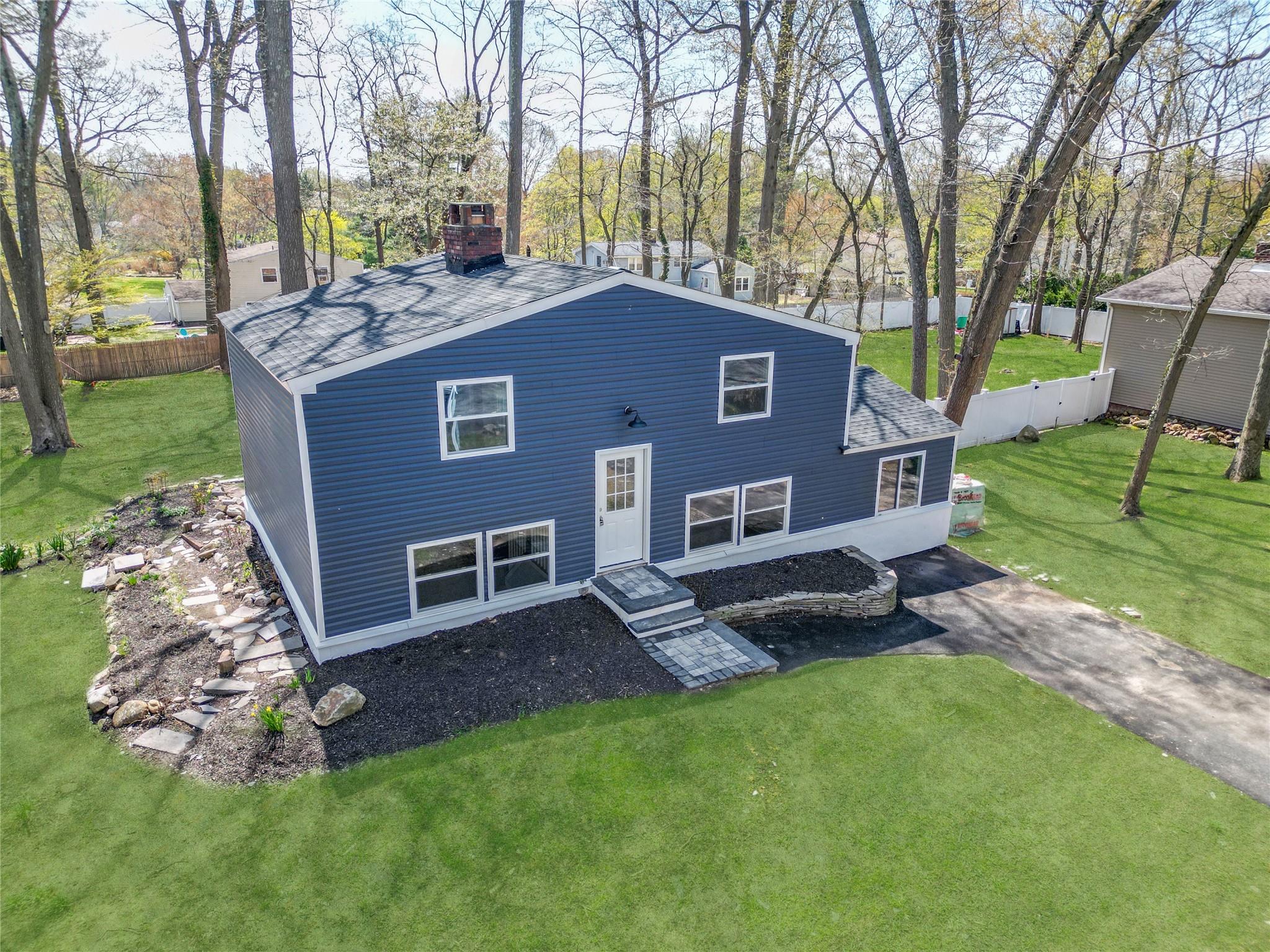 81 University Heights Drive, Stony Brook, New York image 3