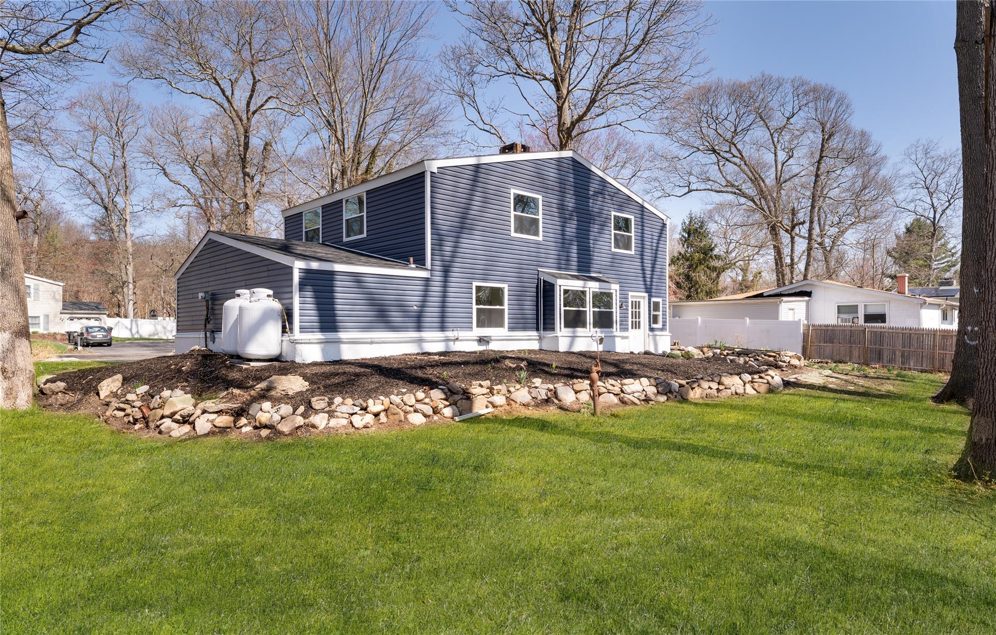 81 University Heights Drive, Stony Brook, New York image 34