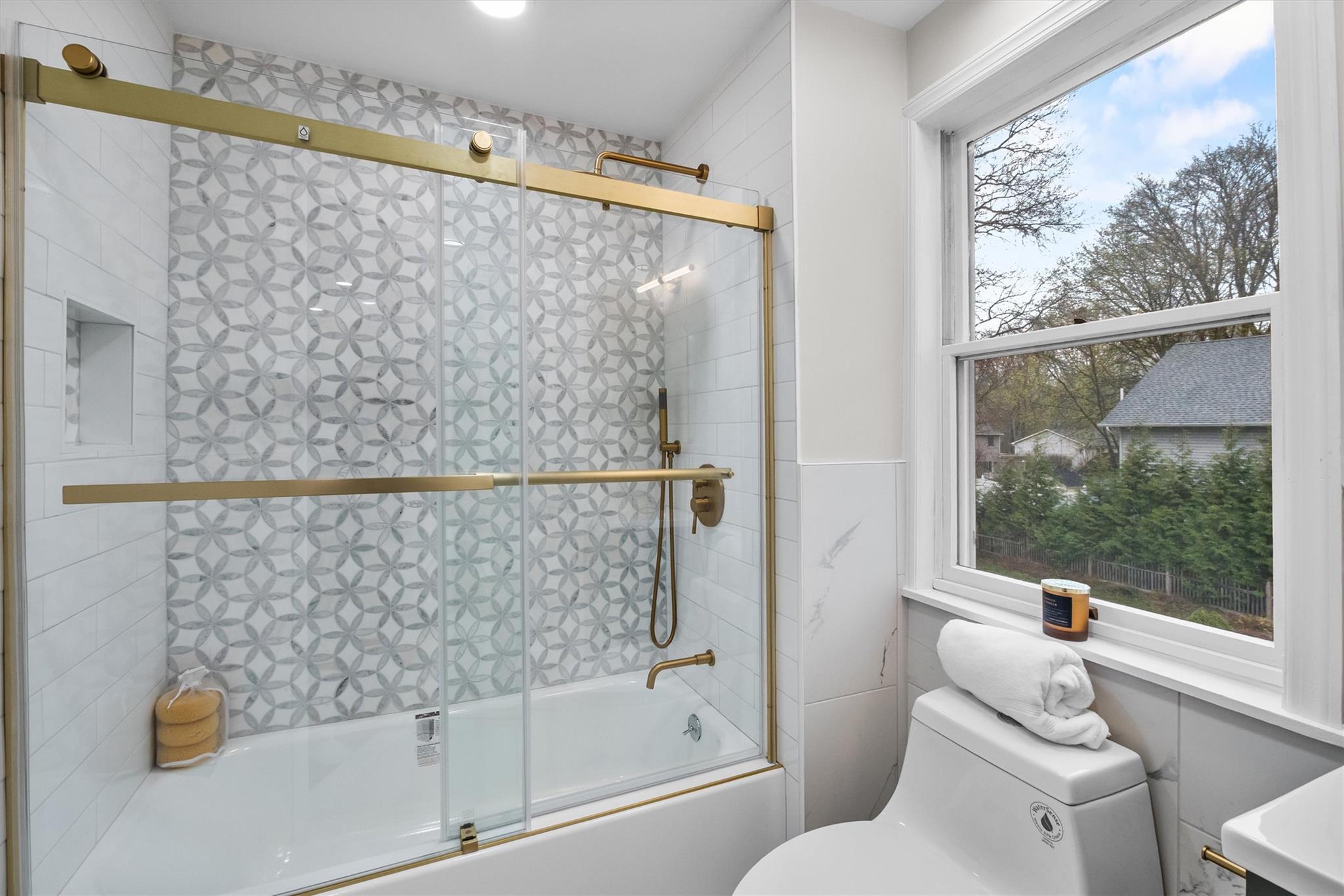 78 E Maltbie Avenue, Suffern, New York image 29