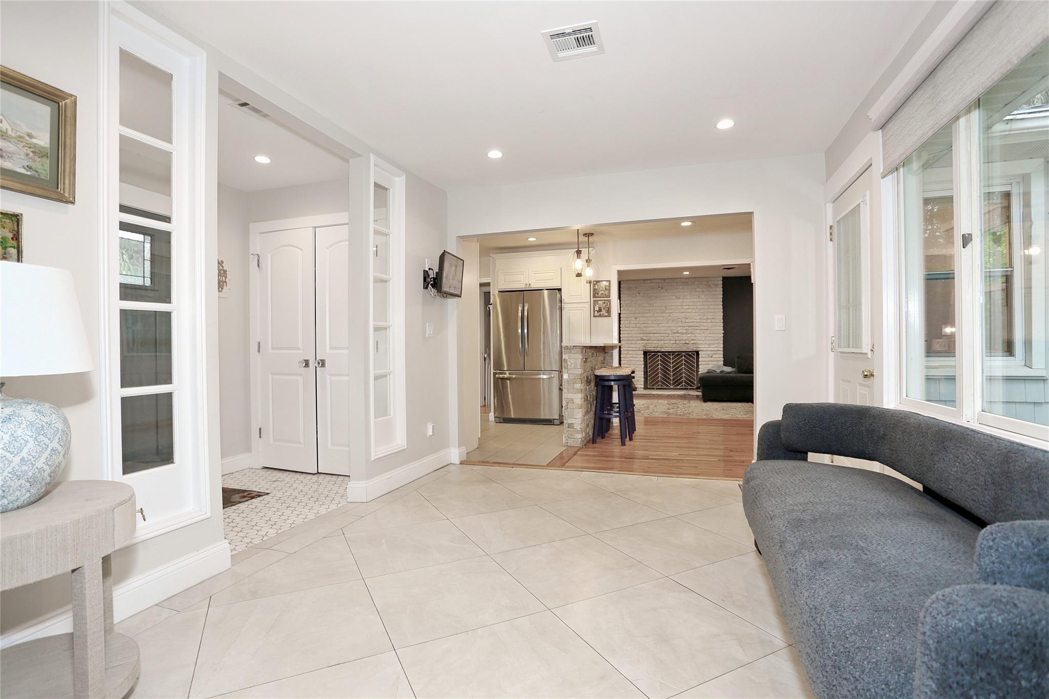 18 Oakwood Terrace, Spring Valley, New York image 6