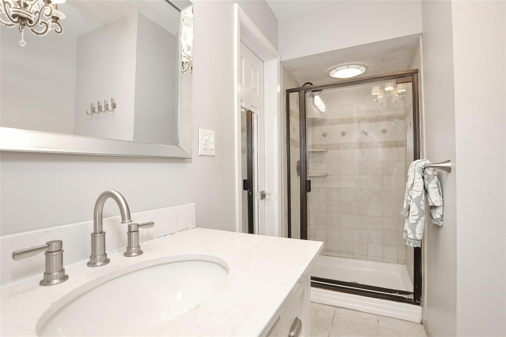 18 Oakwood Terrace, Spring Valley, New York image 17