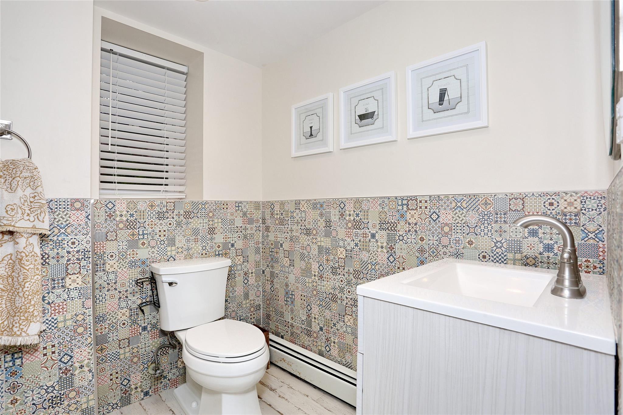 18 Oakwood Terrace, Spring Valley, New York image 26