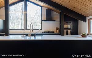 18 Country Club Lane