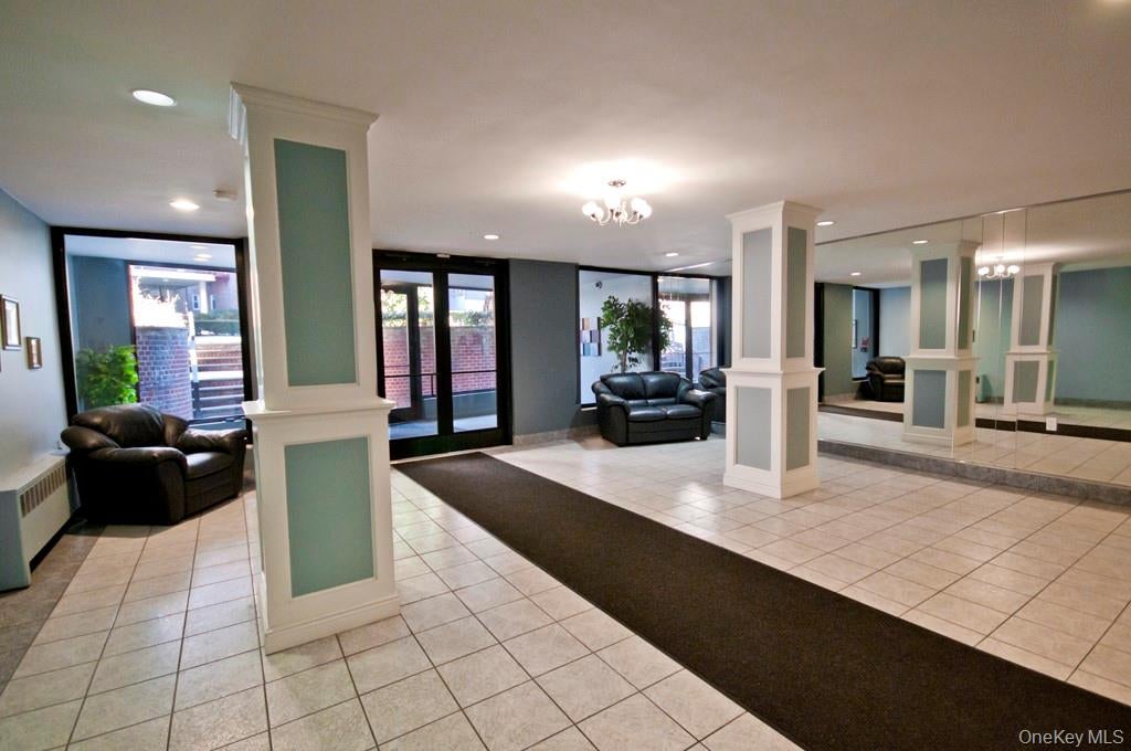 30 E Hartsdale Avenue 3E
