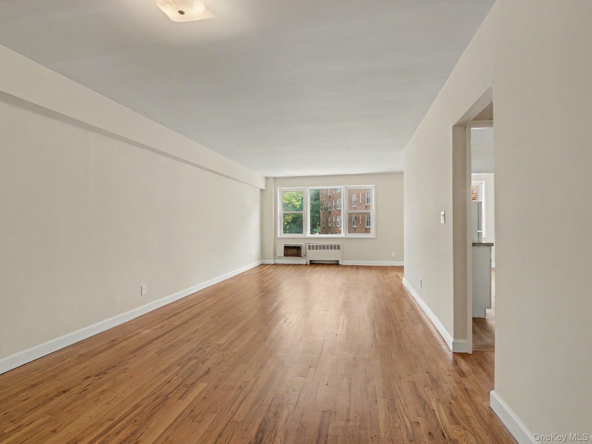 30 E Hartsdale Avenue 3E