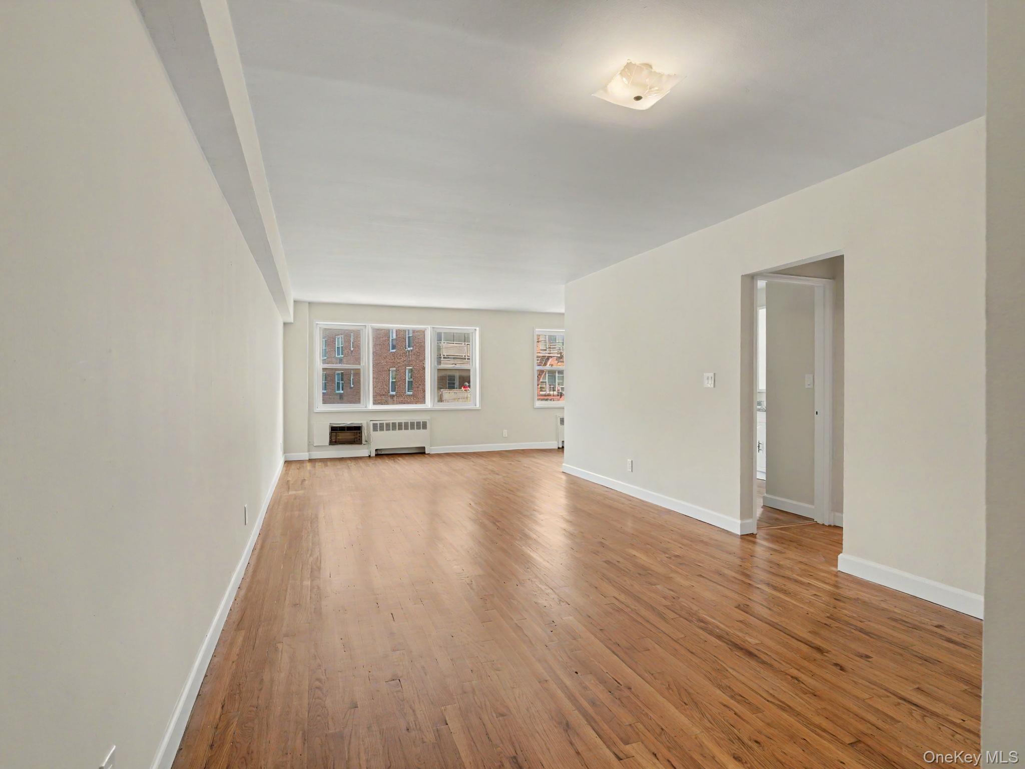 30 E Hartsdale Avenue 3E