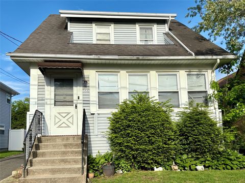 44 Waldo Avenue East Rockaway NY 11518