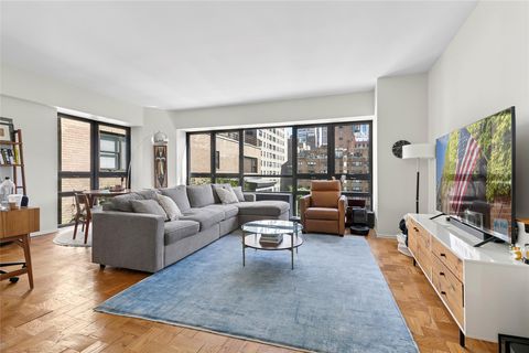 415 E 54th Street 10E New York (Manhattan) NY 10022