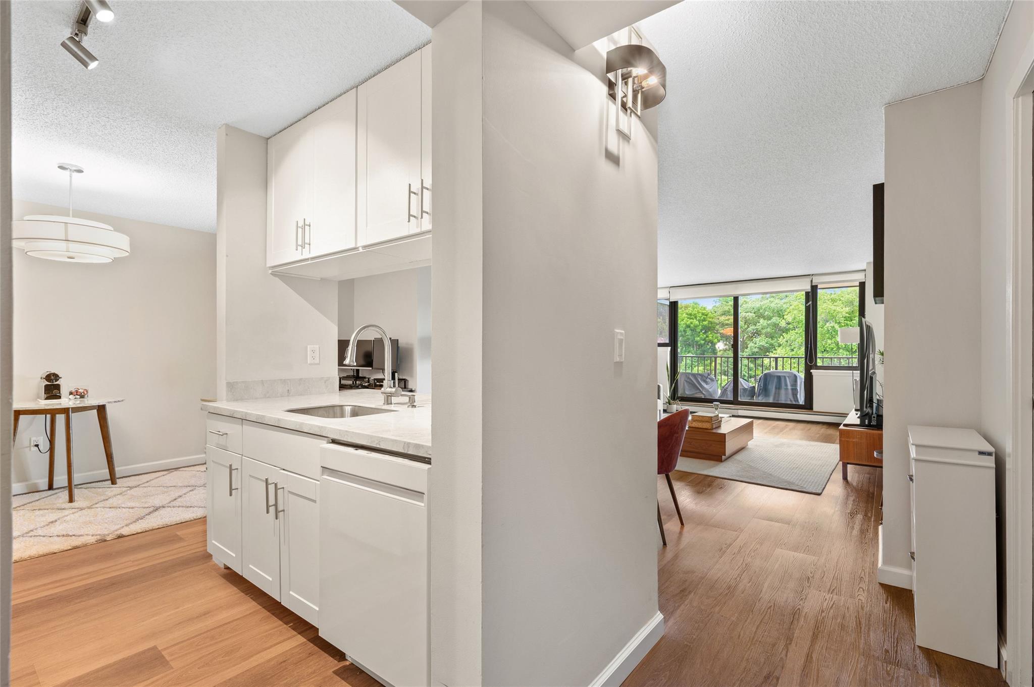 25 Rockledge Avenue 1111