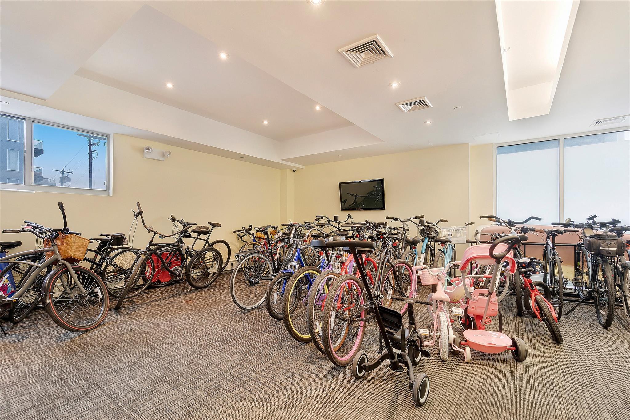 151 Beach 96th Street #5D, Rockaway Beach, New York image 17
