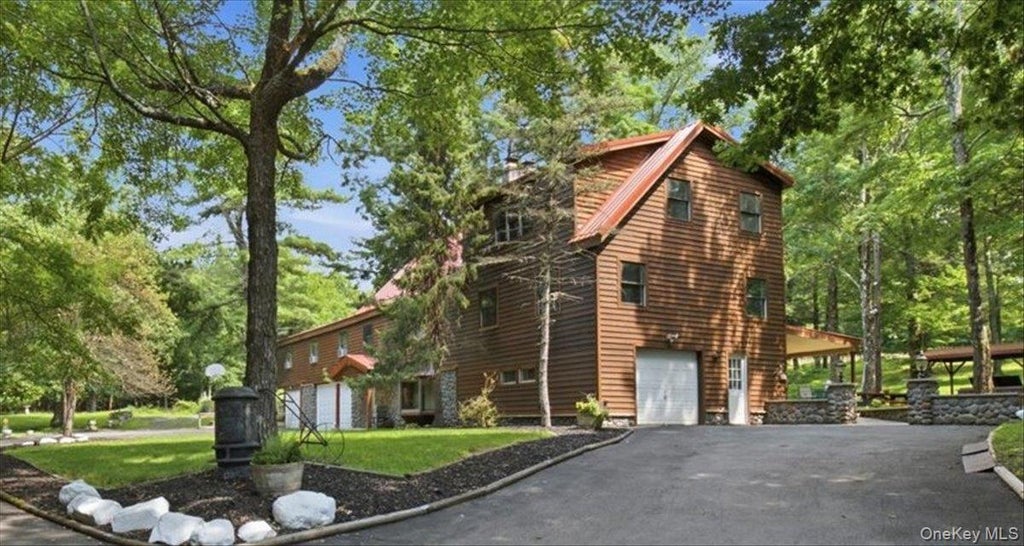 Photo of 31 Favorito Road, Cairo, NY 12413 (MLS # 1037921)