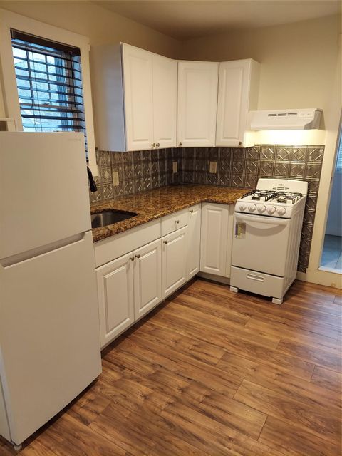 MLS: 825715
