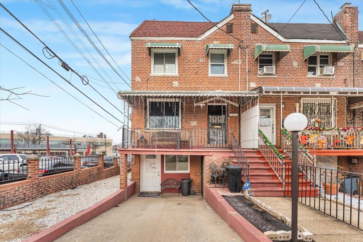 1077 Adee Avenue, Bronx, New York image 3