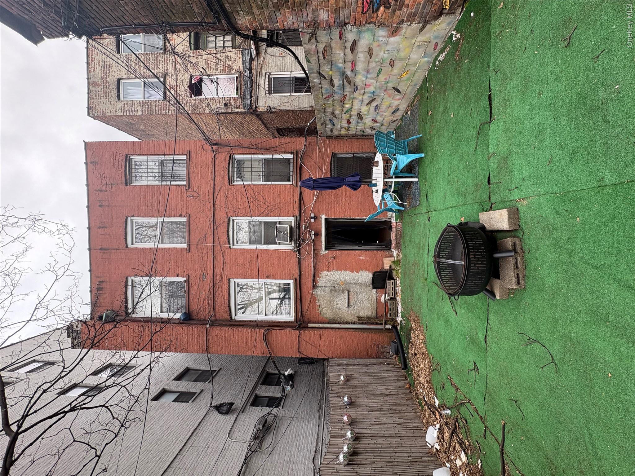 1486 Eastern Parkway