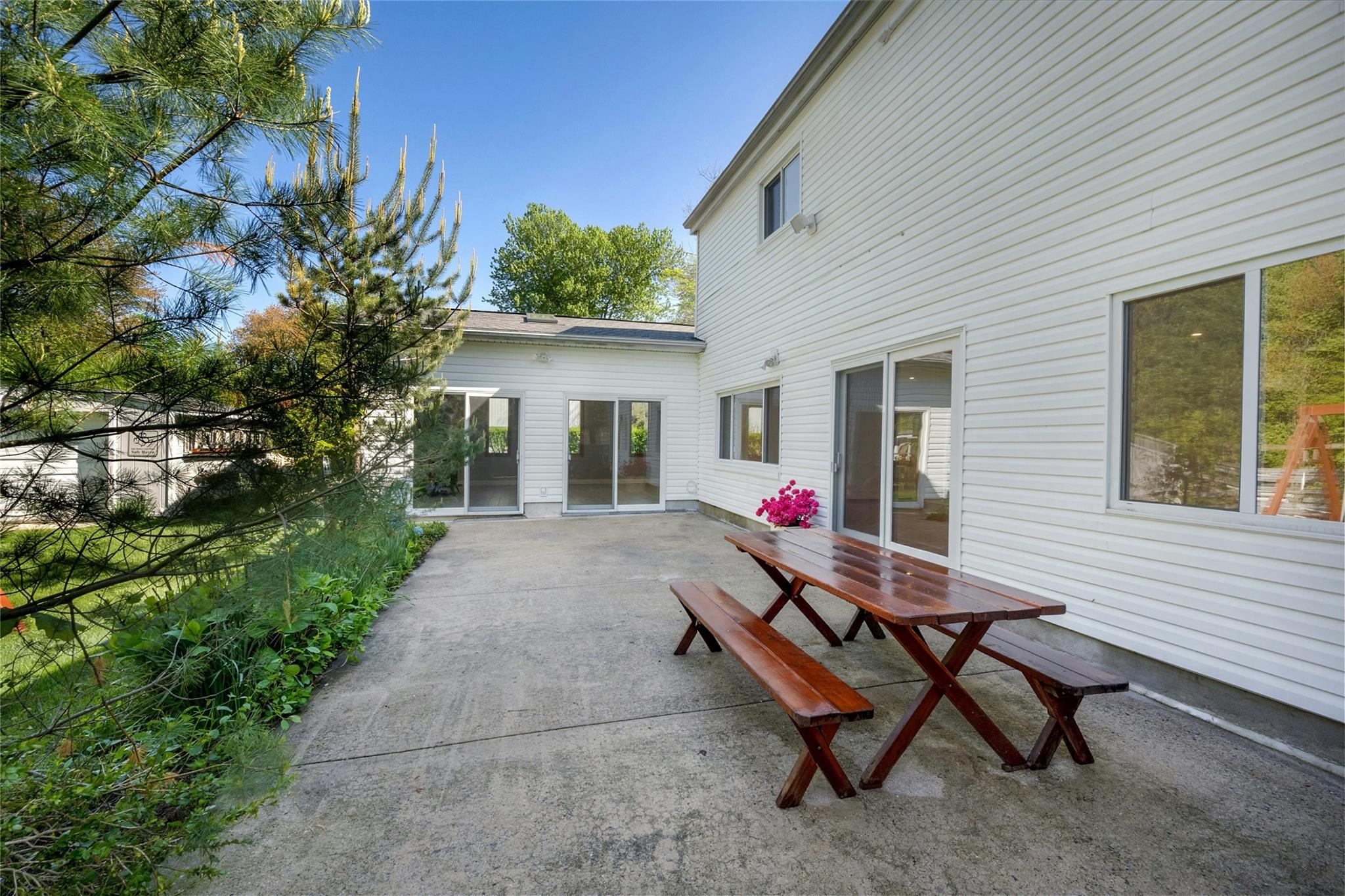77 Greenwood Lane, White Plains, New York image 30