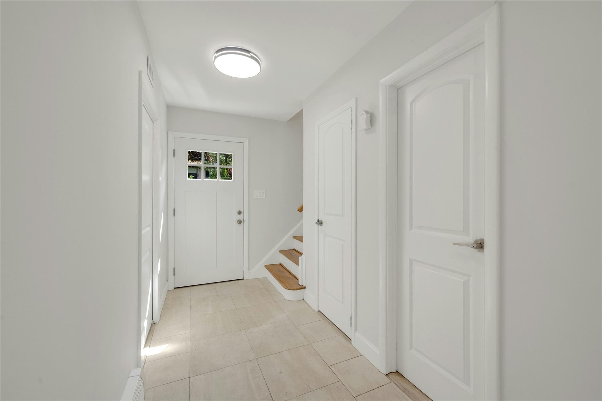 77 Greenwood Lane, White Plains, New York image 3
