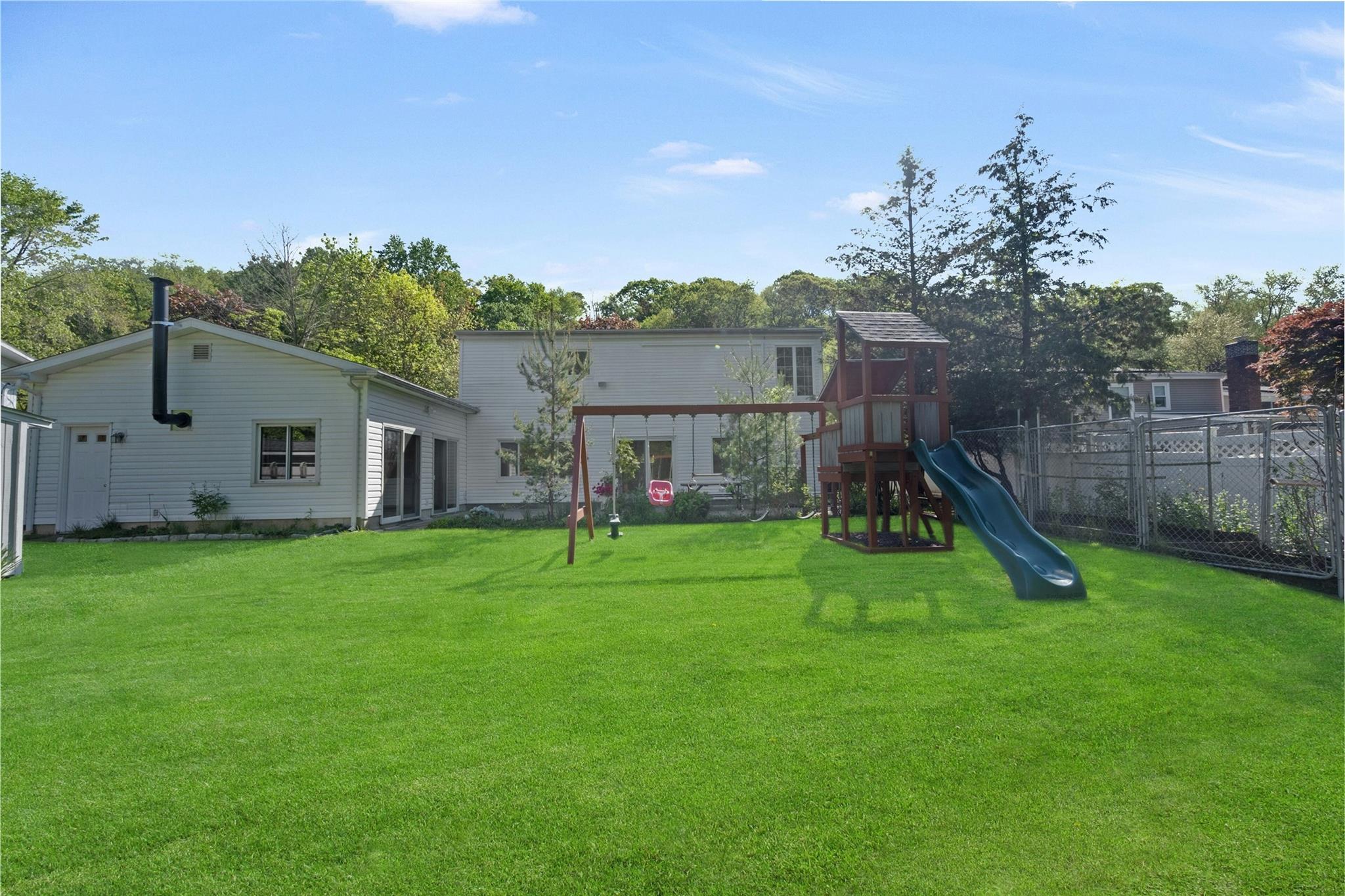 77 Greenwood Lane, White Plains, New York image 34