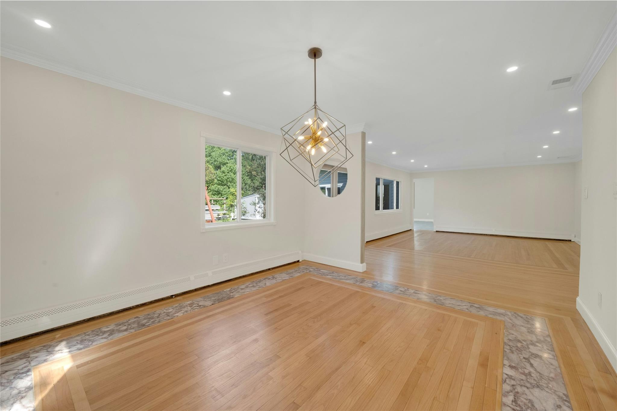 77 Greenwood Lane, White Plains, New York image 9