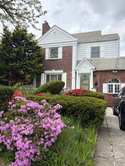 Homes For Sale - 6240 Cromwell Crescent<br/> Queens County, Rego Park, NY 11374