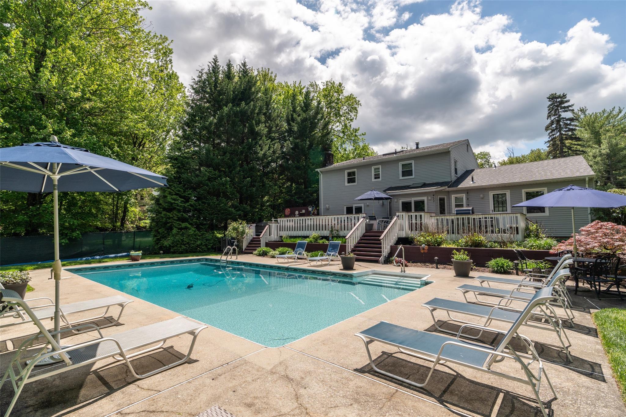 36 Windgate Drive, New City, New York image 44