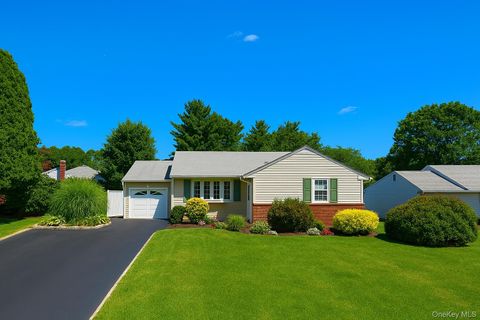 6 Longford Street Huntington NY 11743