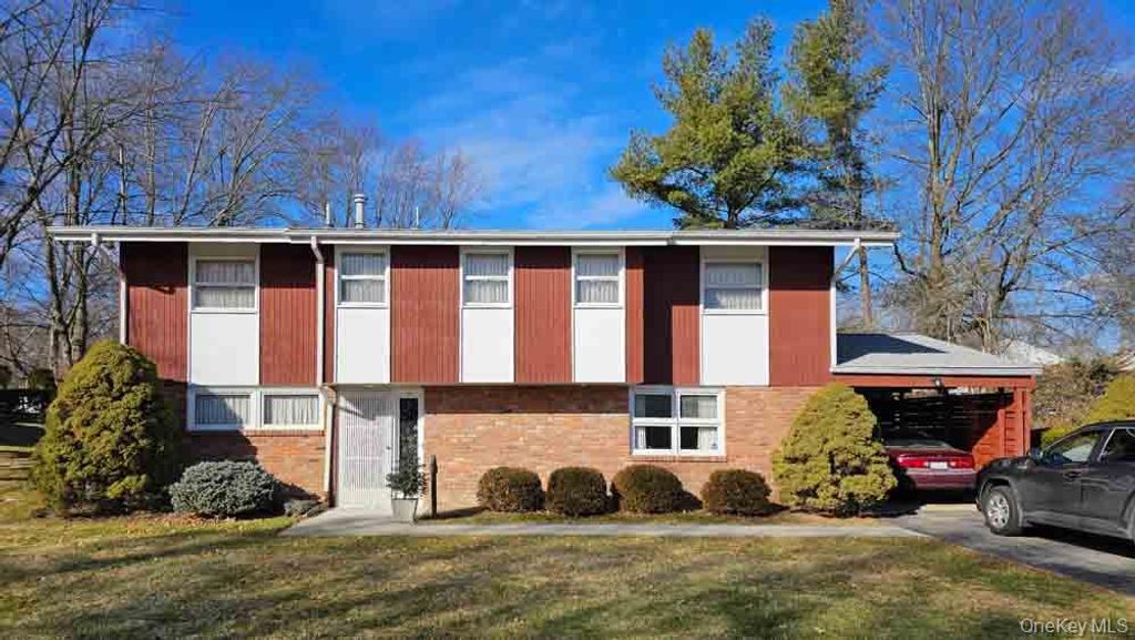 Photo of 7 Timberly Drive, Goshen, NY 10924 (MLS # 952069)