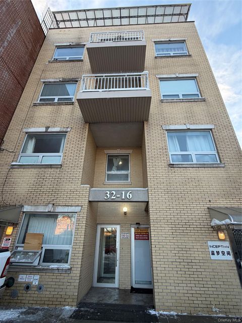 Homes For Sale - 3216 137th Street #3B<br/> Flushing, NY 11354